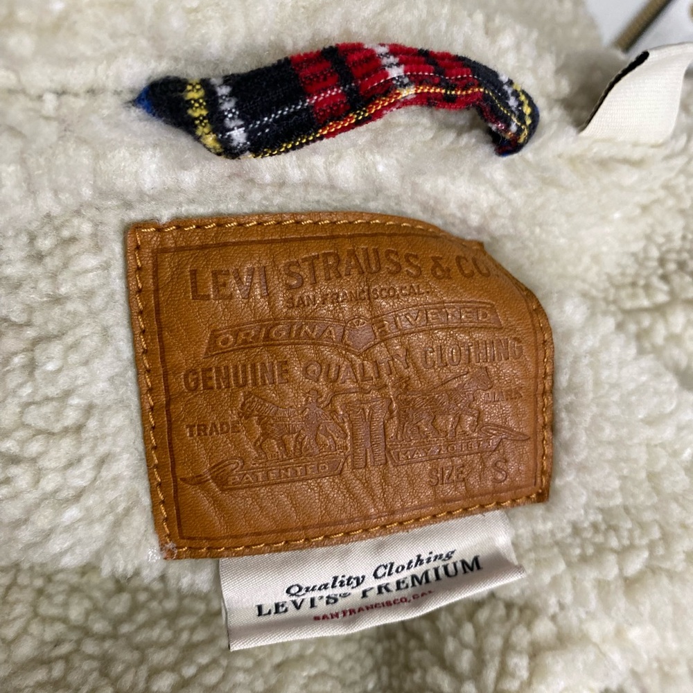 Levi Cropped Jacket - image 5